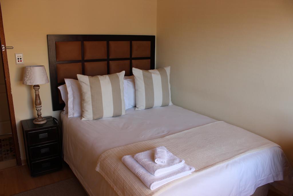 Topaz Cove Luxury Villas Edenvale Ngoại thất bức ảnh