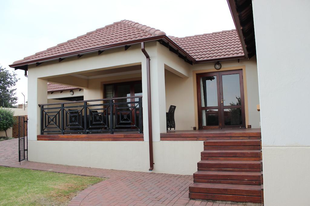 Topaz Cove Luxury Villas Edenvale Ngoại thất bức ảnh